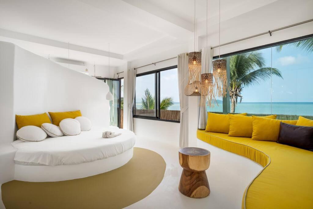 Villa Le Cerf Dore Hinkong Exteriör bild